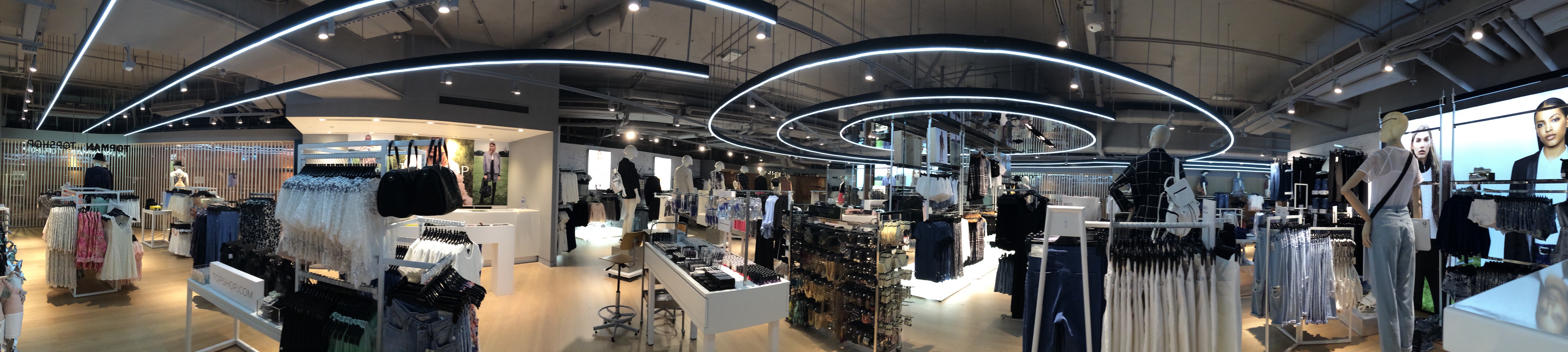 TopShop at QueenswayPlaza